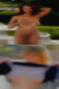 Poser cairns nude girls.
